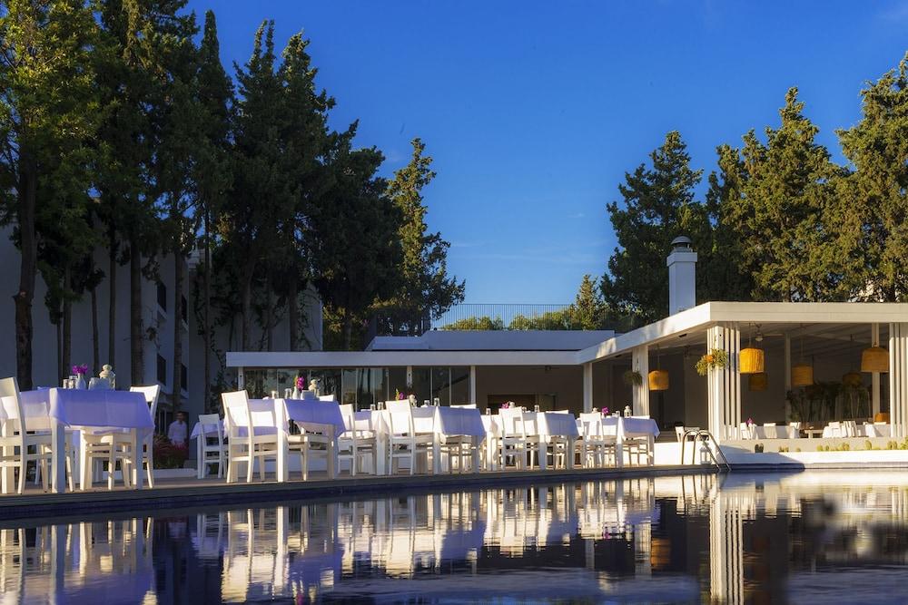Liv Hotel By Bellazure Akiarlar Exterior foto